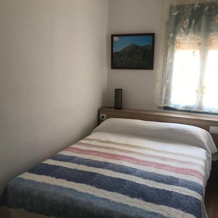 Hostal Casiano Camarasa Extérieur photo